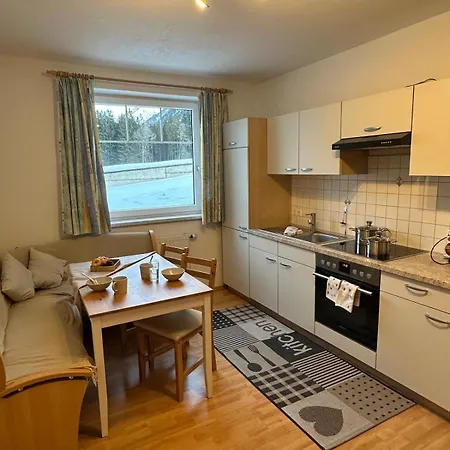 Lechbrugger Berg Apartment